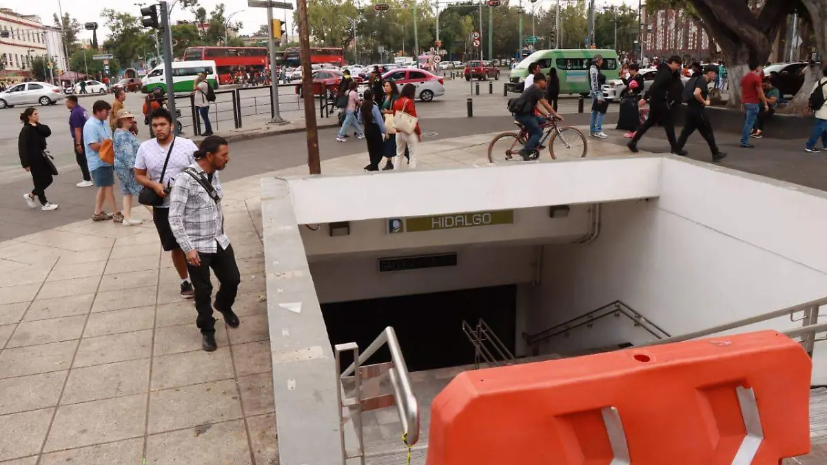 Suspensión de servicio L2 metro CDMX