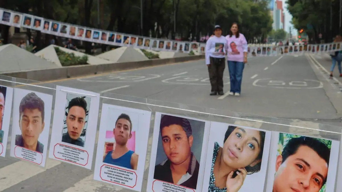 Familiares de personas desaparecidas_protesta CDMX_02