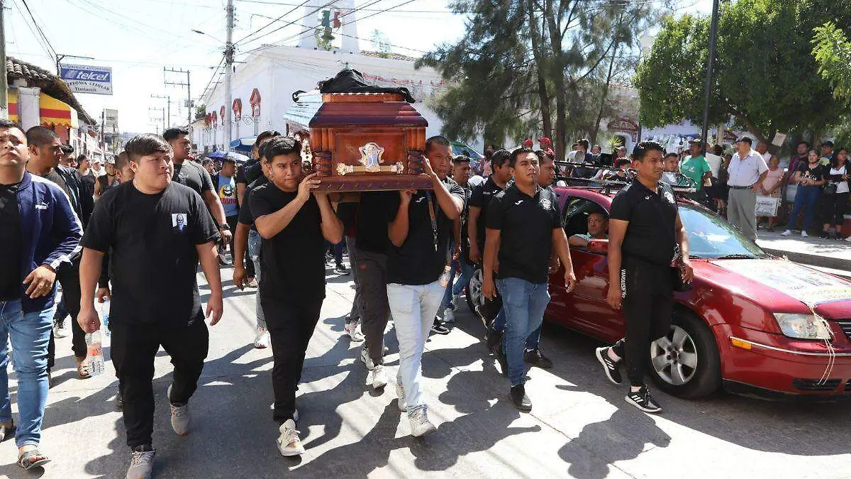 Asesinato-Normalista