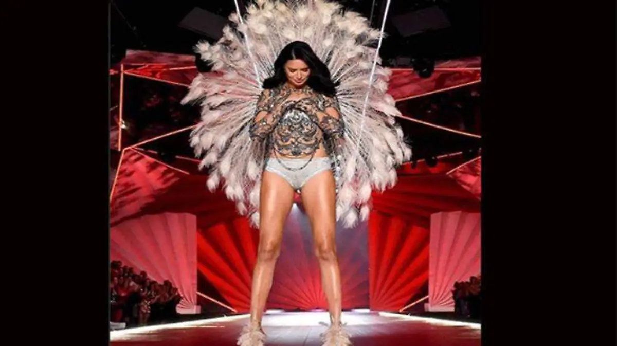 adriana lima