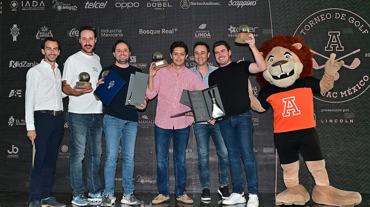 jose antonio gea, joaquin caceres, miguel angel caceres, gonzalo galera , jaime bassegoda y sebastian casanova 