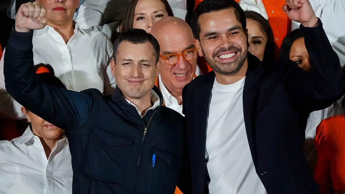 Luis Donaldo Colosio Riojas, candidato al senado, y Jorge Álvarez Máynez, candidato presidencial por Movimiento Ciudadano