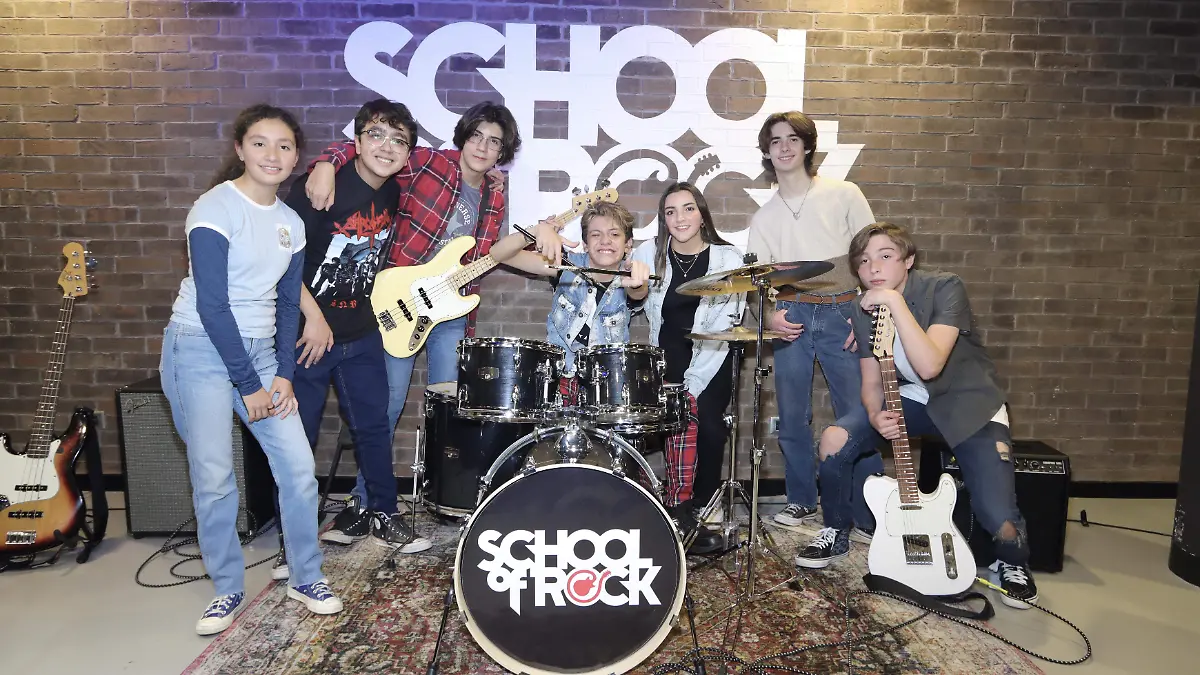 MARIA TORRES, BRUNO MONROY, SEBASTIAN GARCIA-GAYOU, CHUCK GONZÁLEZ, MARIA GARCÍA, ALDO BAREI Y MARIANO DEL RIO