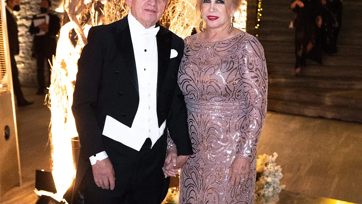 Francisco y Velia Santillán / Foto cortesía Marisol Garza y Francisco Santillán