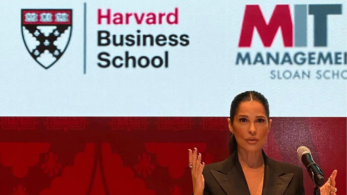 El evento ha reunido a importantes líderes de los negocios / Cortesía Martha Debayle