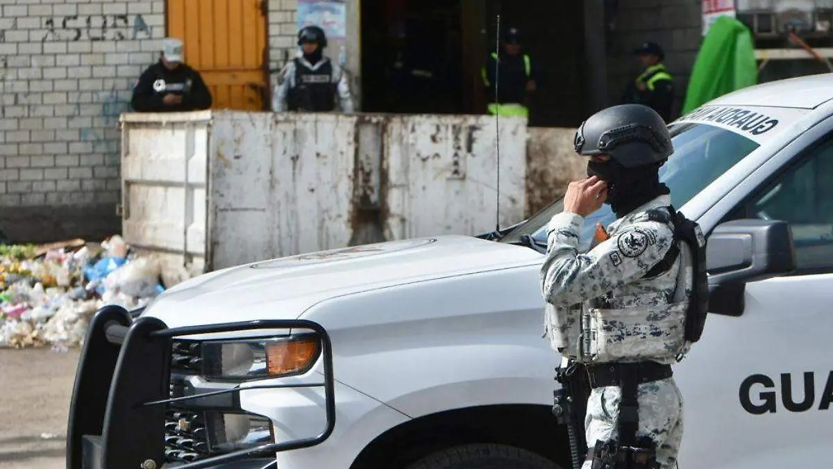 Incendio en Central de Abasto de Toluca deja ocho muertos (2)