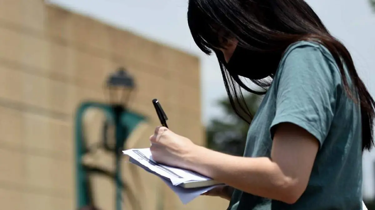 saturan modulos de vacunación en Cancún