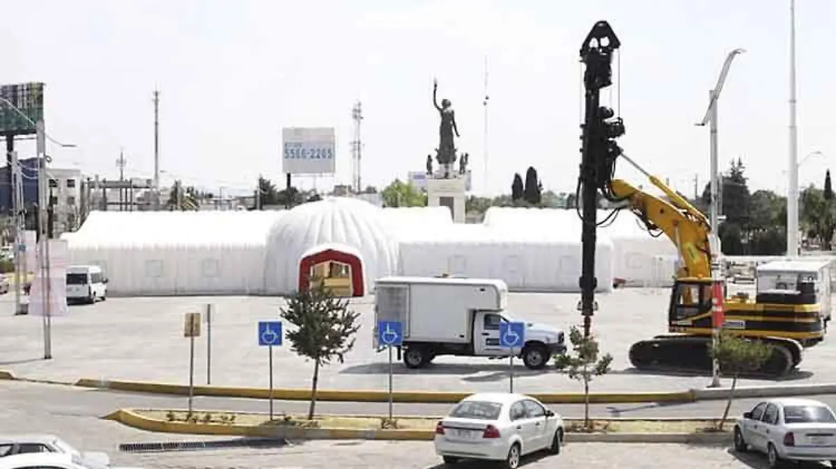 Instalan hospital inflable en Pachuca para atender casos de coronavirus 