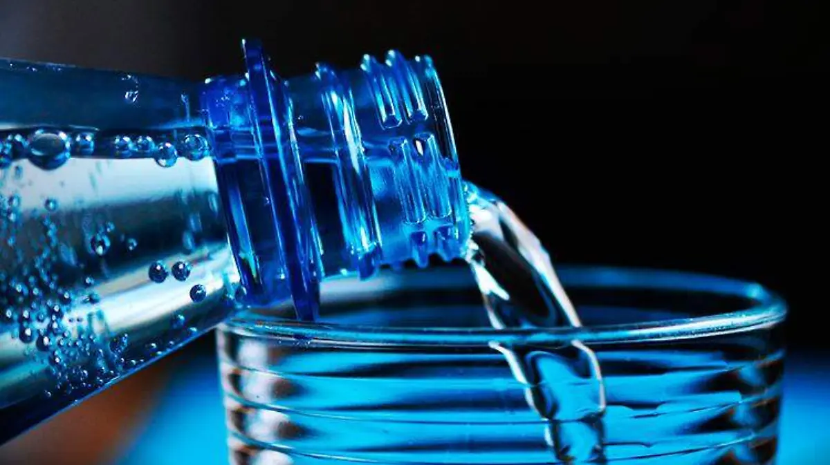 agua-embotellada