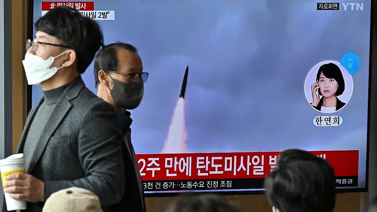 Corea del Norte lanza misisles a Japón 