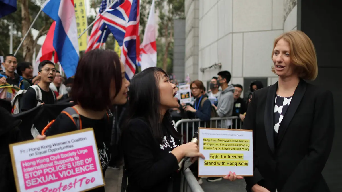 hong-kong-bloquea-fonfo-de-manifestantes-reuters