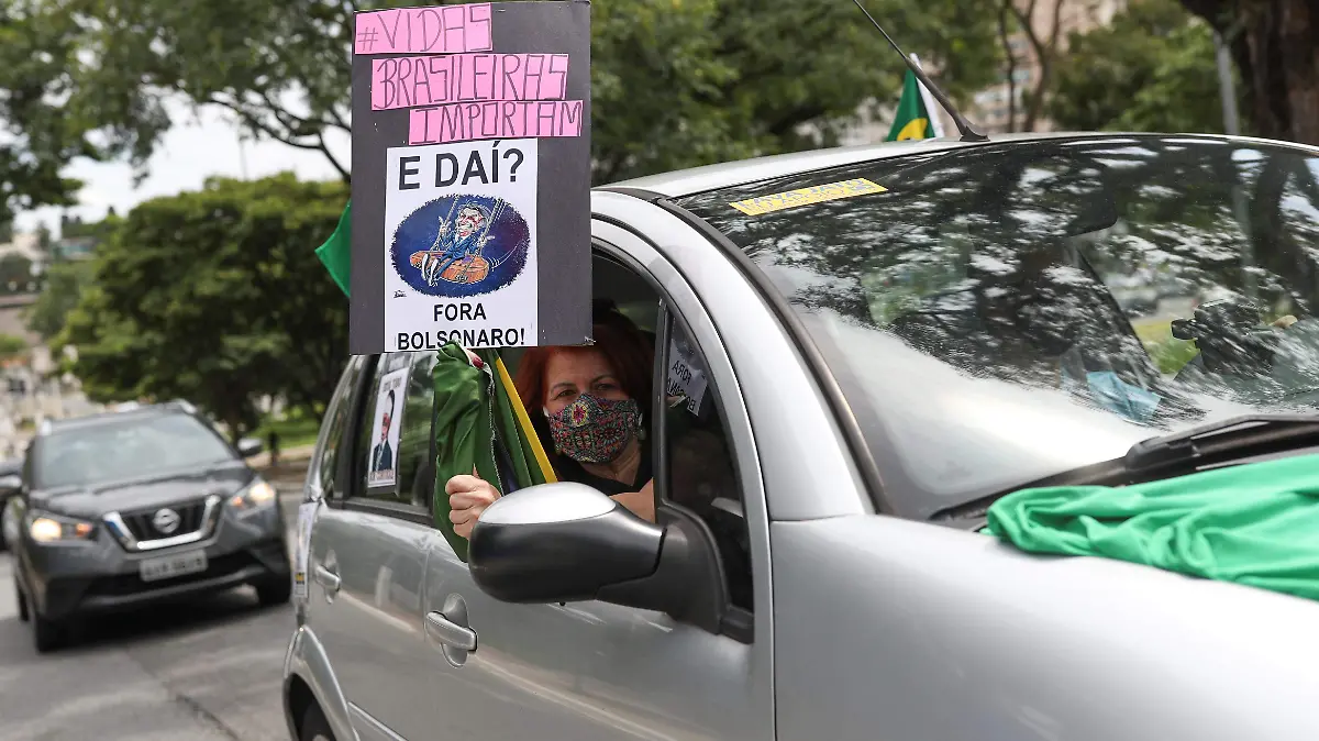 bolsonaro-protesta-1-reuters