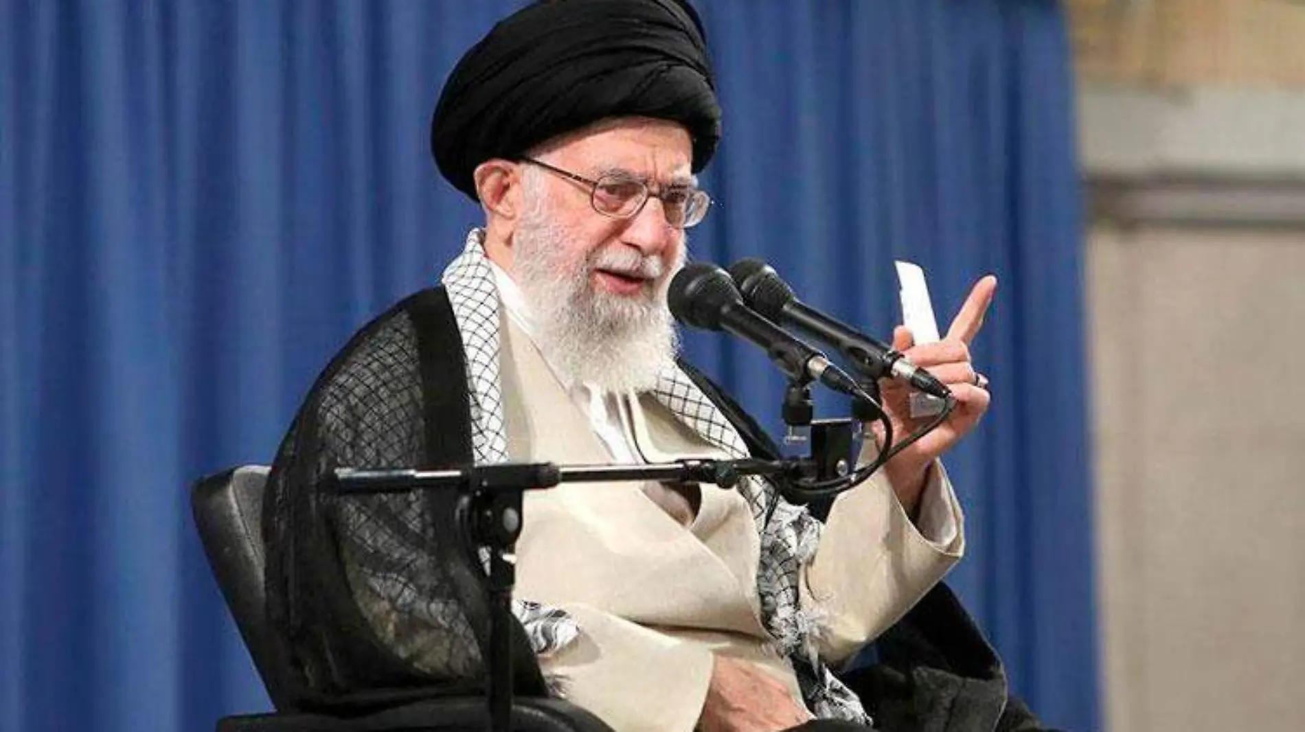 Iran_Ali-Jamenei_lider-supremo