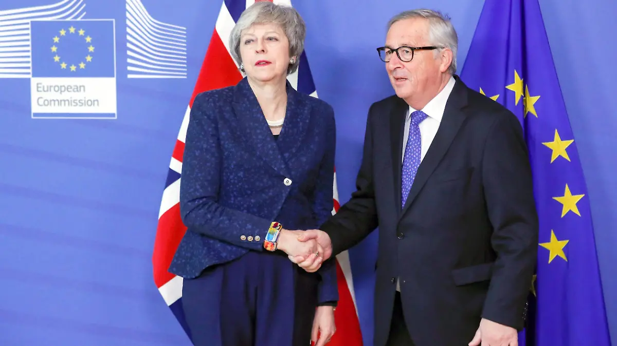 Brexit Theresa May Jean-Claude Junker