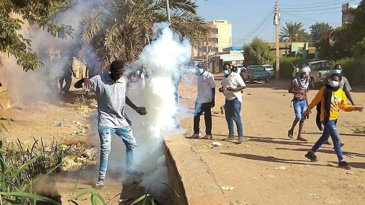 ONU califica de vergonzosa la violencia contra protestas en Sudán