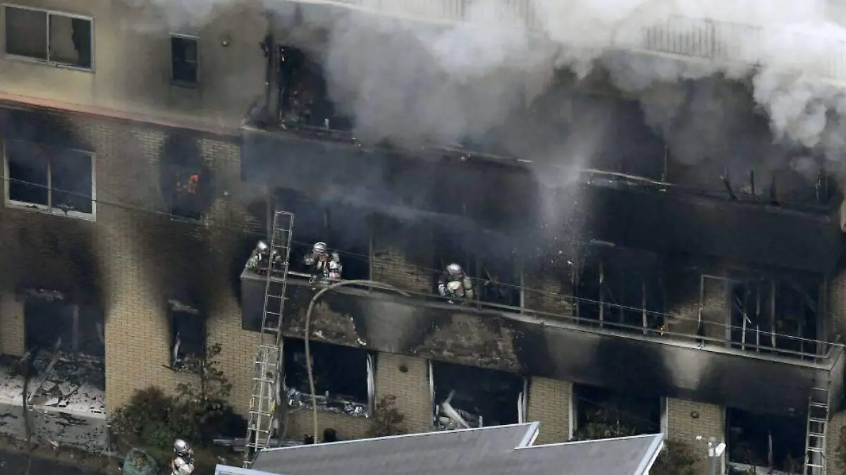 incendio-estudio-japón-ok