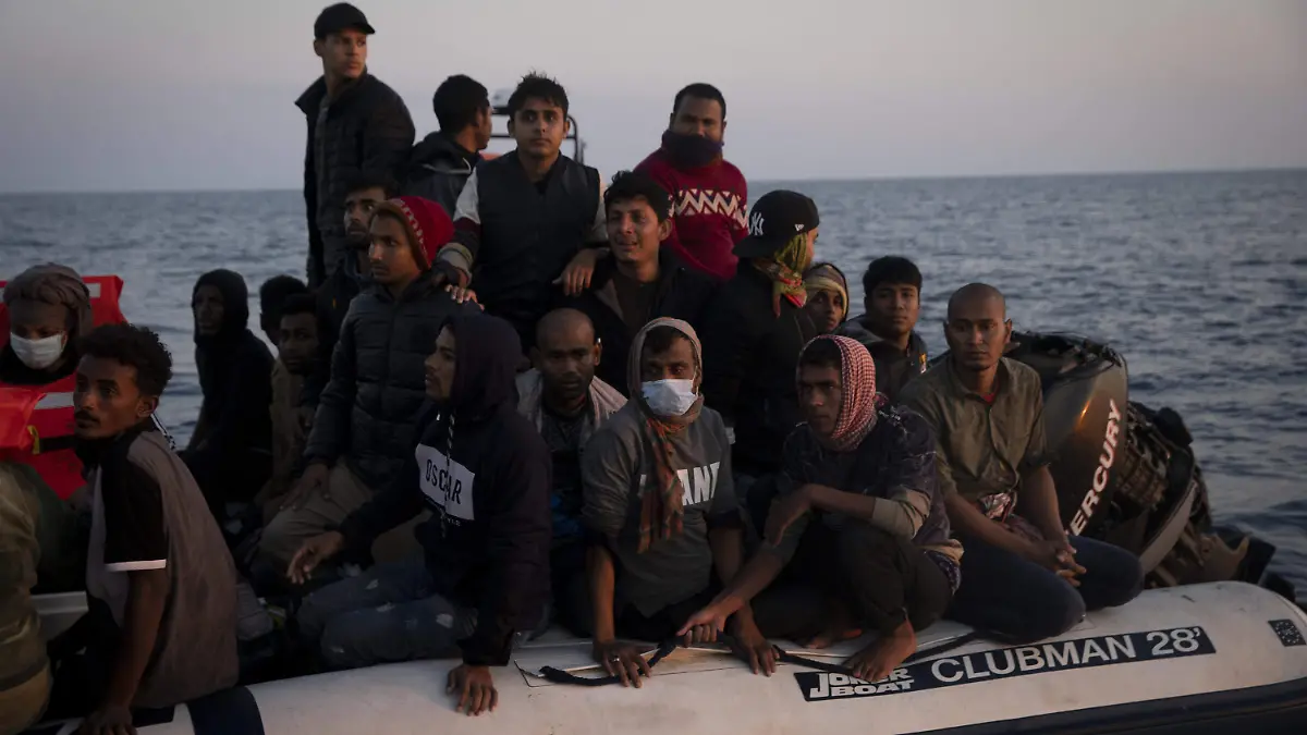 2021_06_12_MSF_MEDITERRANEAN_SUNRISE_AND_AFTERNOON_RESCUES_BANGLADESH_AND_ETHIOPIANS_PHOTO_00108
