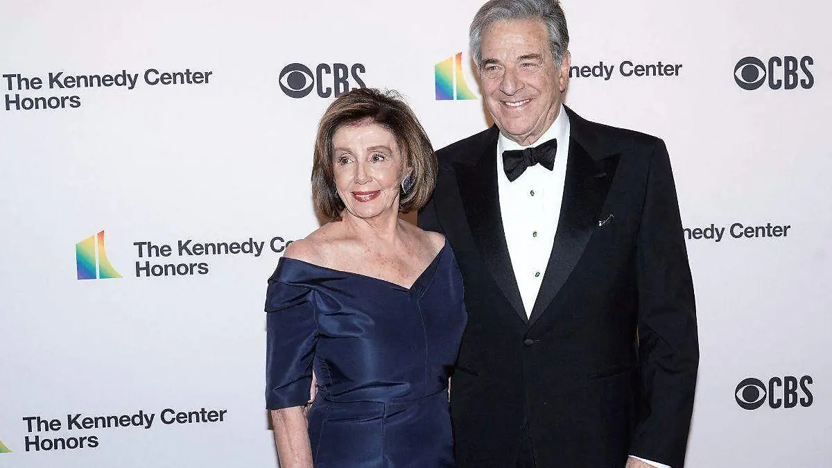 Esposo de Pelosi es dado de alta del hospital de San Francisco tras ataque con martillo
