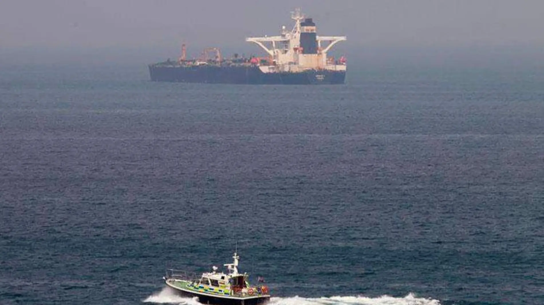 Iran_barco-petrolero_Inglaterra2