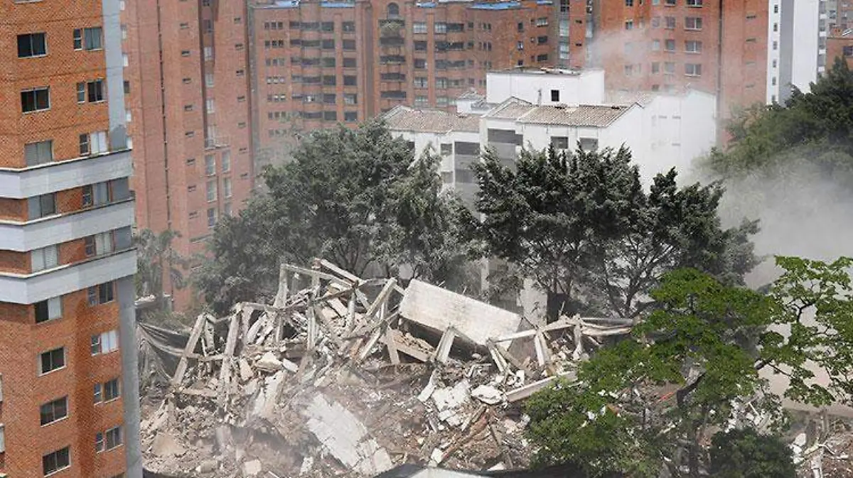 Edificio-Monaco_Pablo-Escobar_Colombia4