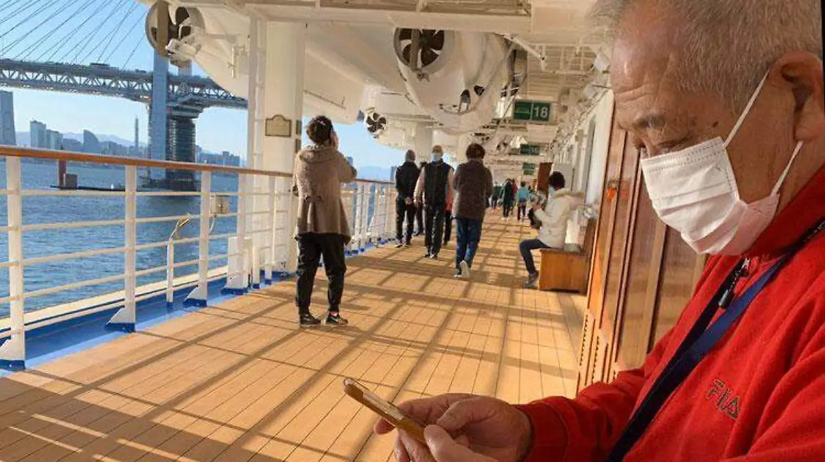 crucero-japon-coronavirus