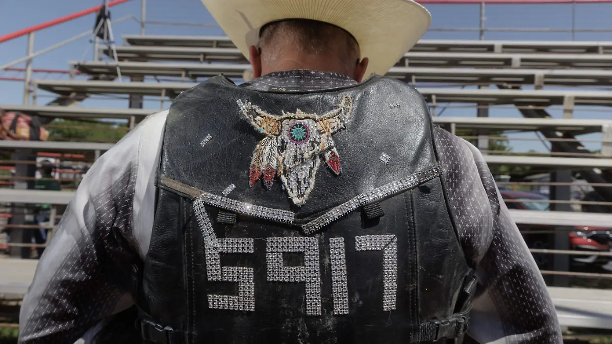 vaqueros tolerantes 01