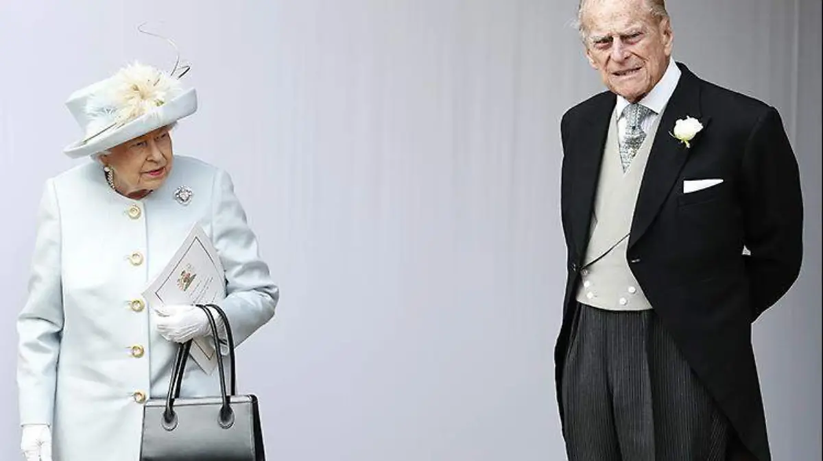 principe-felipe-reina-elizabeth-afp