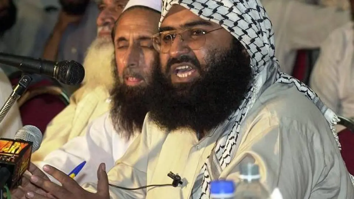 MasoodAzhar-fuga-taliban-atacante-malala