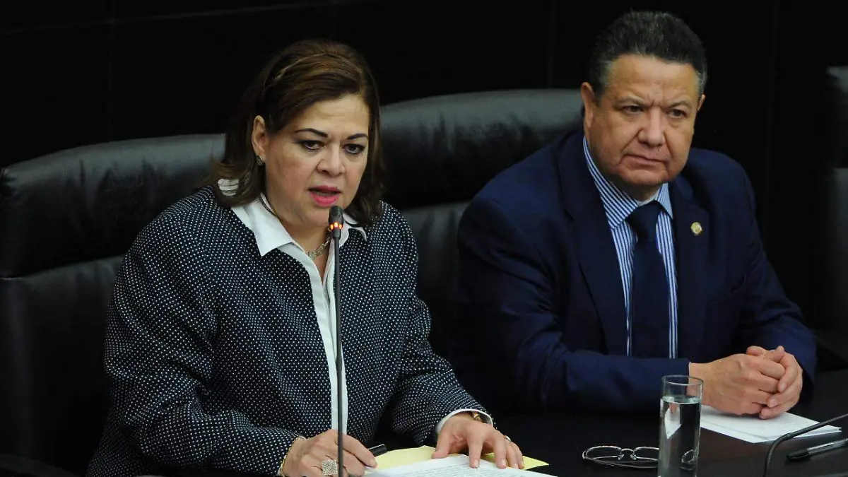 Eva Verónica de Gyves mauricio huizar 4