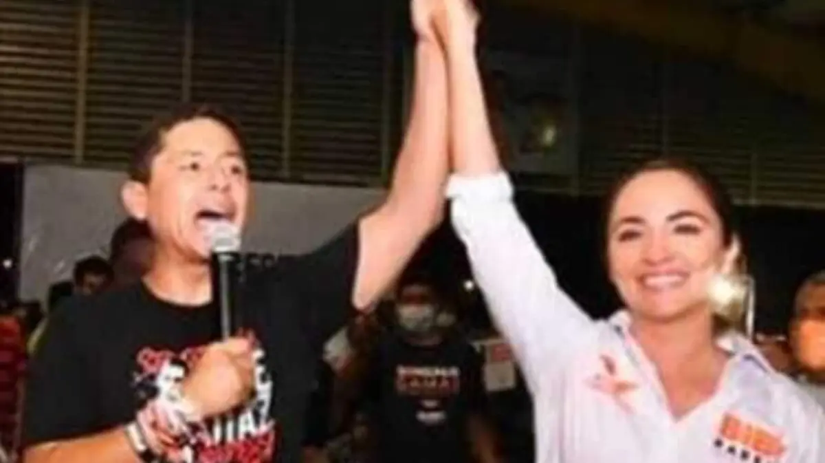 Candidata Biby Karen Rabelo de la Torre