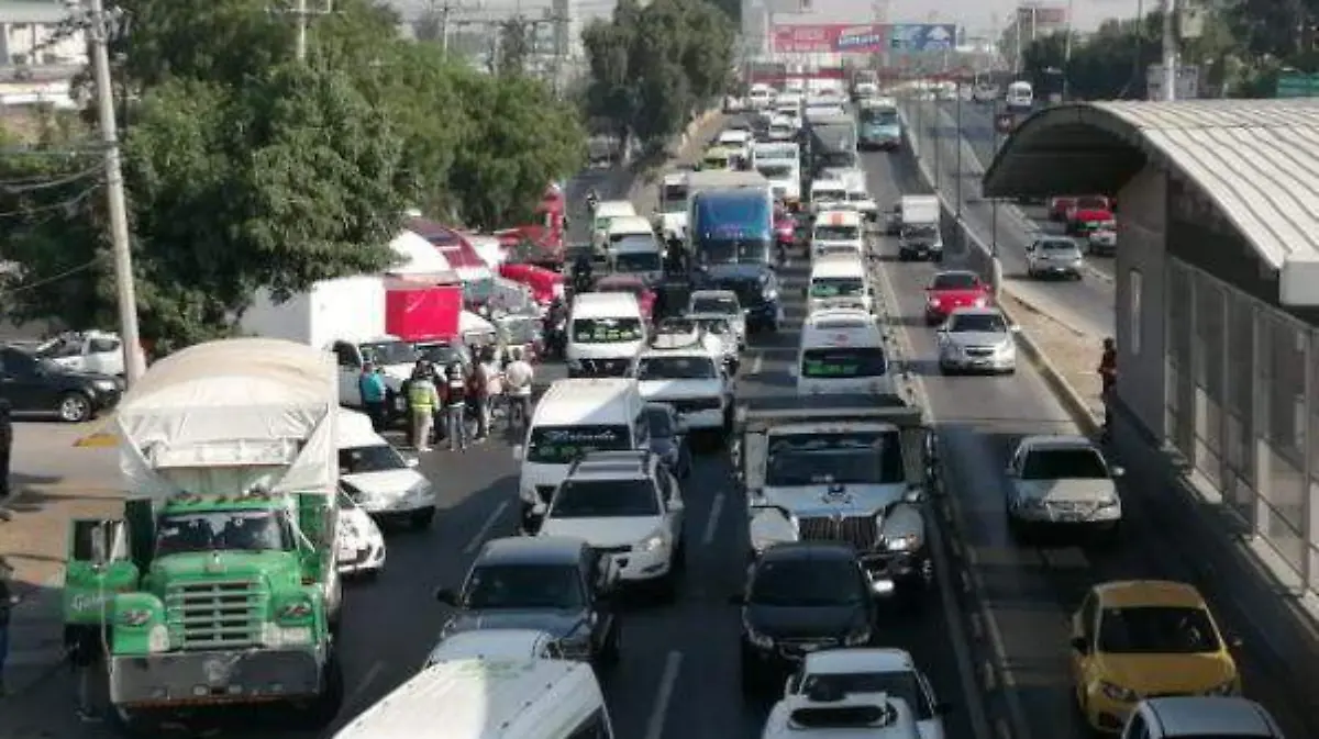 transportistas manifetacion via morelos