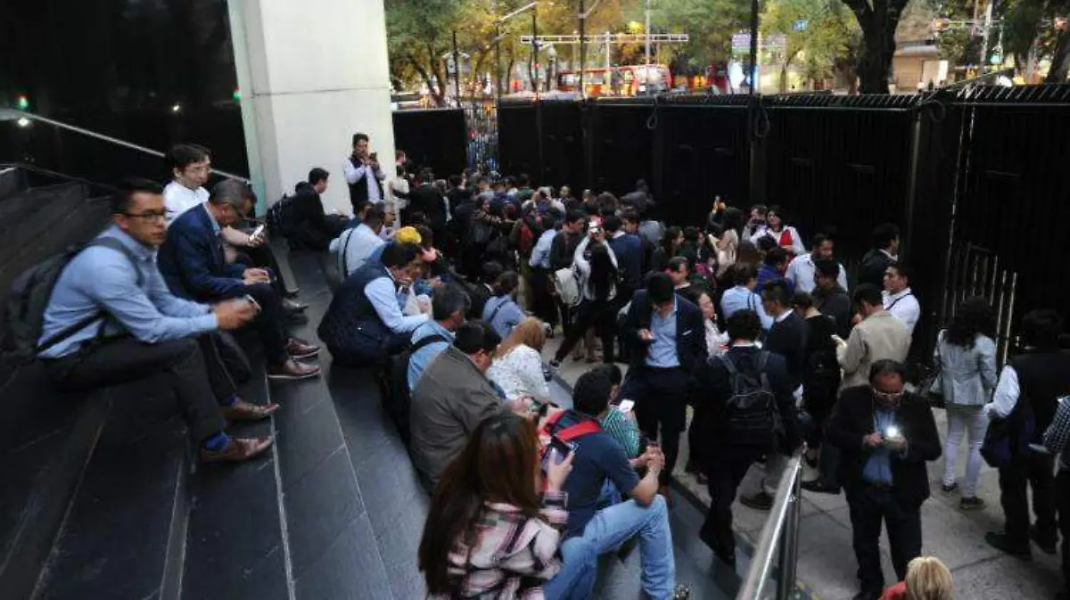 salida diputado senado MAURICIO HUIZAR