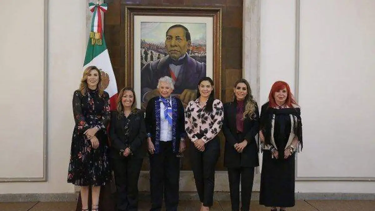 olga snahcez gobernadoras TWITTER