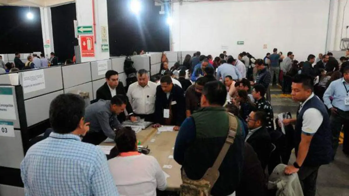 Tribunal-Electoral_recuento-votos-Puebla3