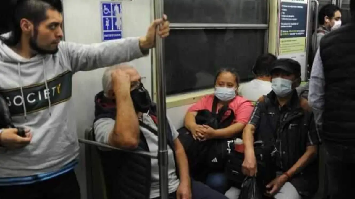 Metro_cubrebocas_sana distancia