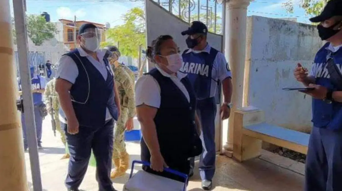 vacunacion maestros campeche