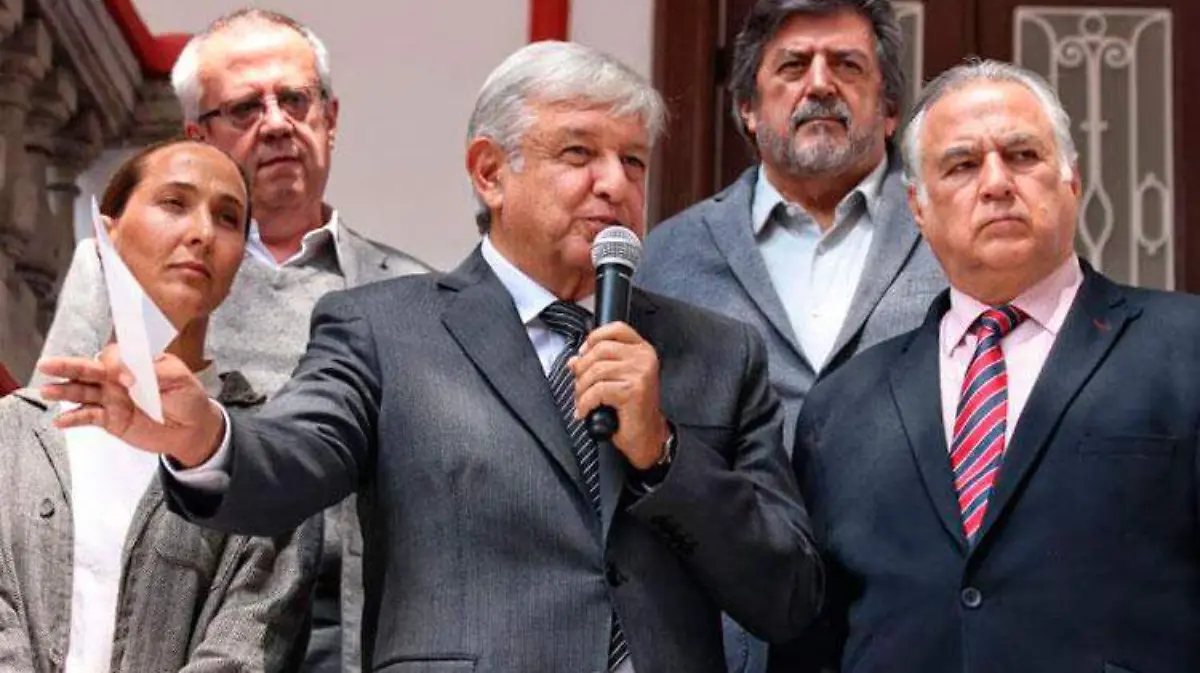 AMLO_andres-manuel-lopez-obrador_gabinete-turismo2