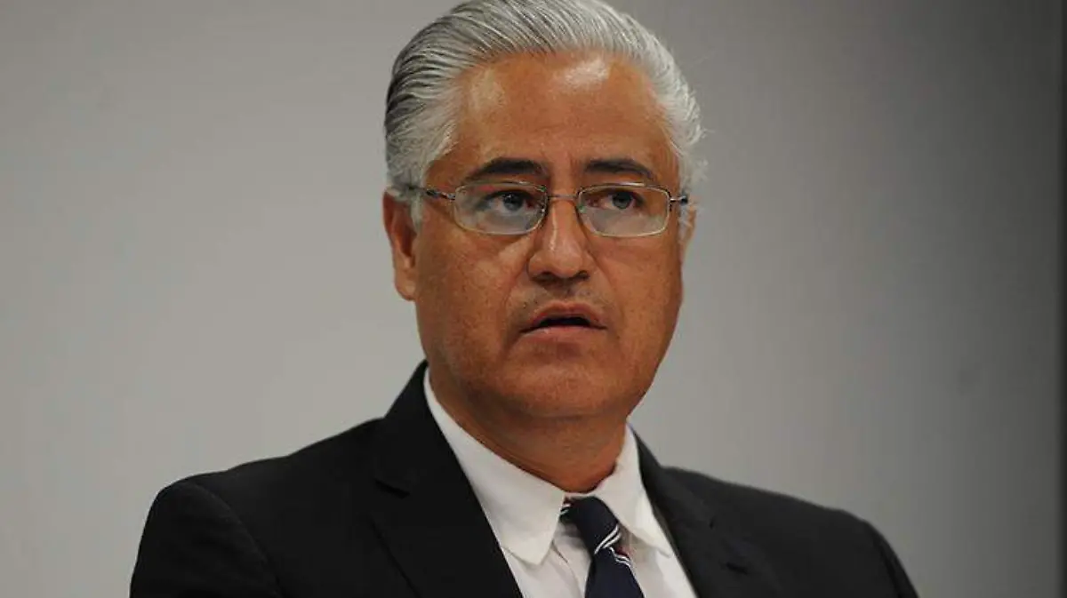 rector-alejandro-vera-1