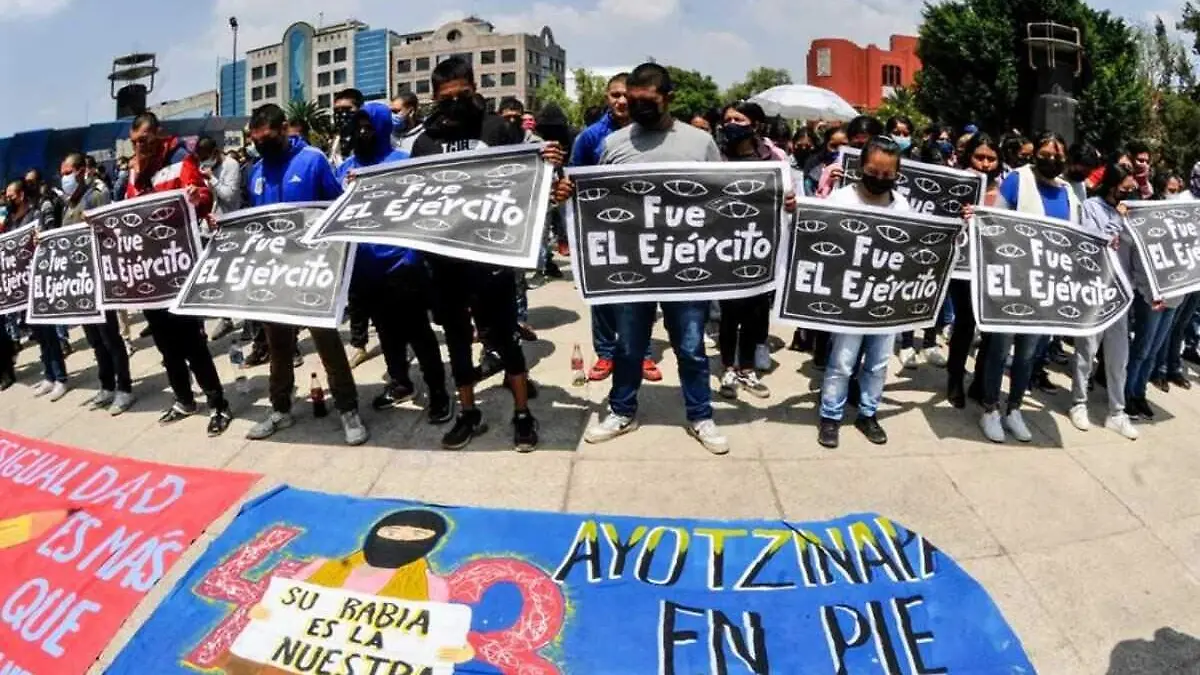 normalistas Ayotzinapa_protesta