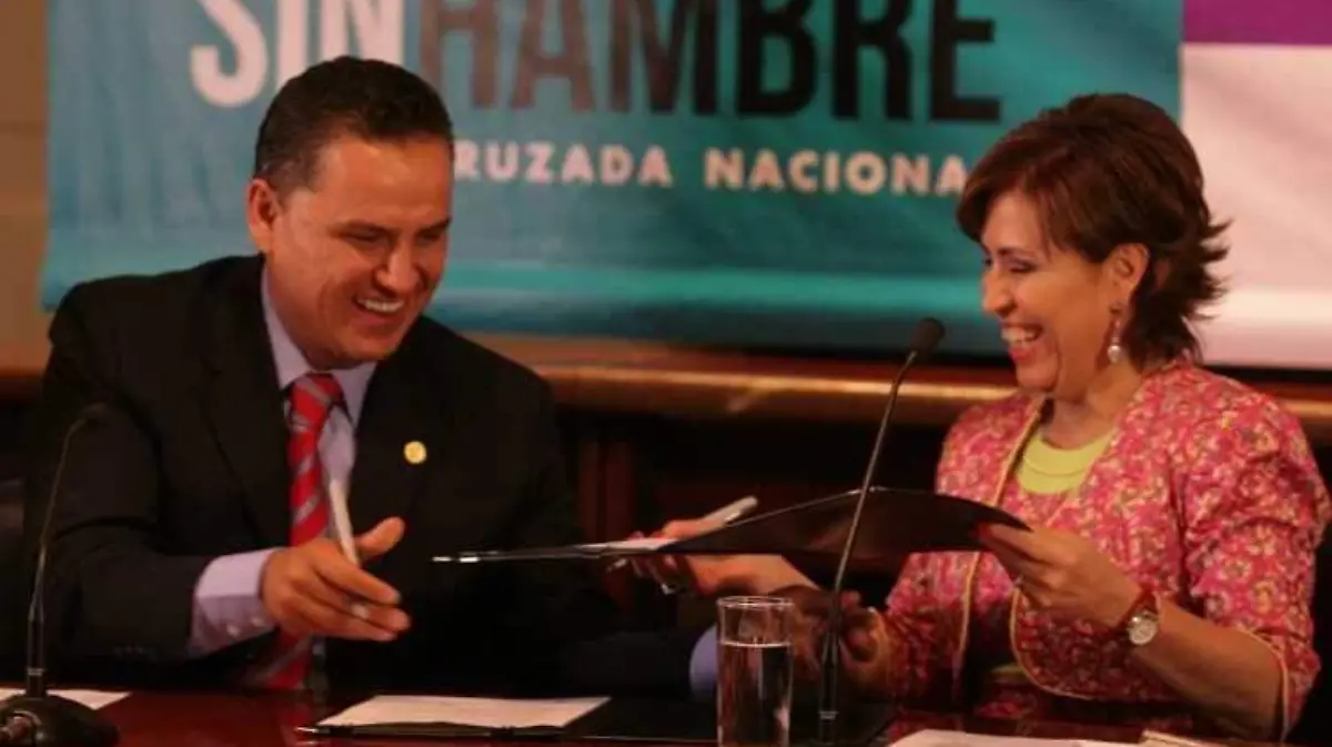 Roberto Sandoval exgobernador Nayarit Rosario Robles 