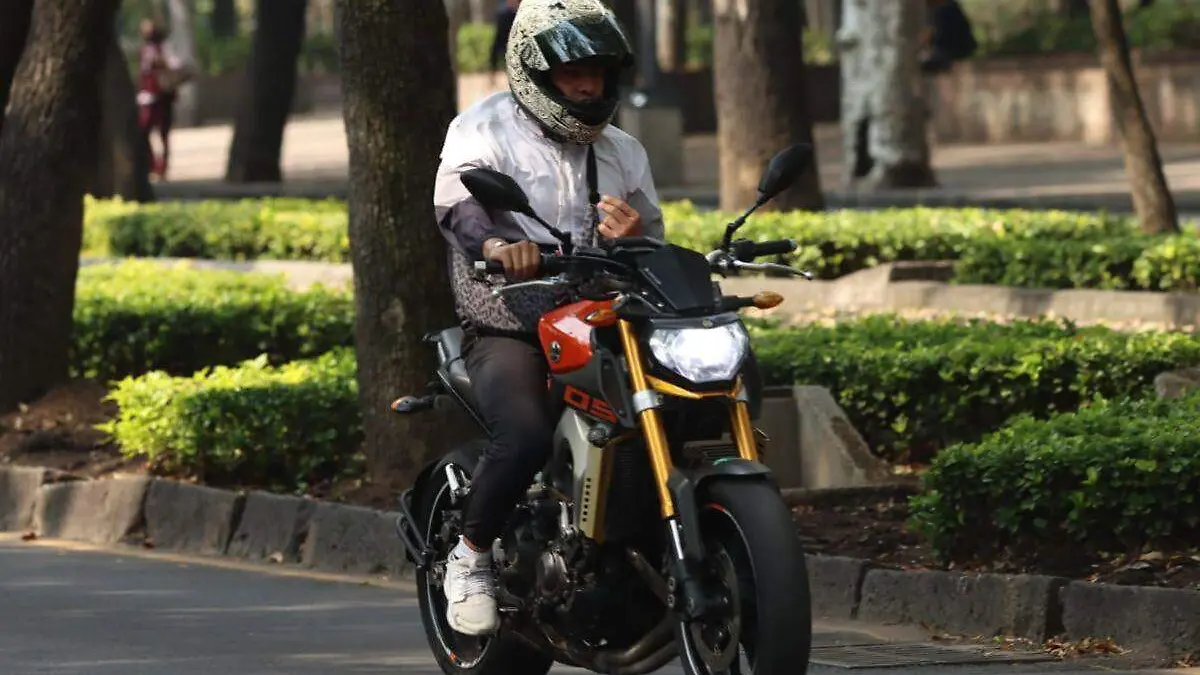 Motociclistas alistan bloqueos por restricciones de circulación en vías de acceso controlado