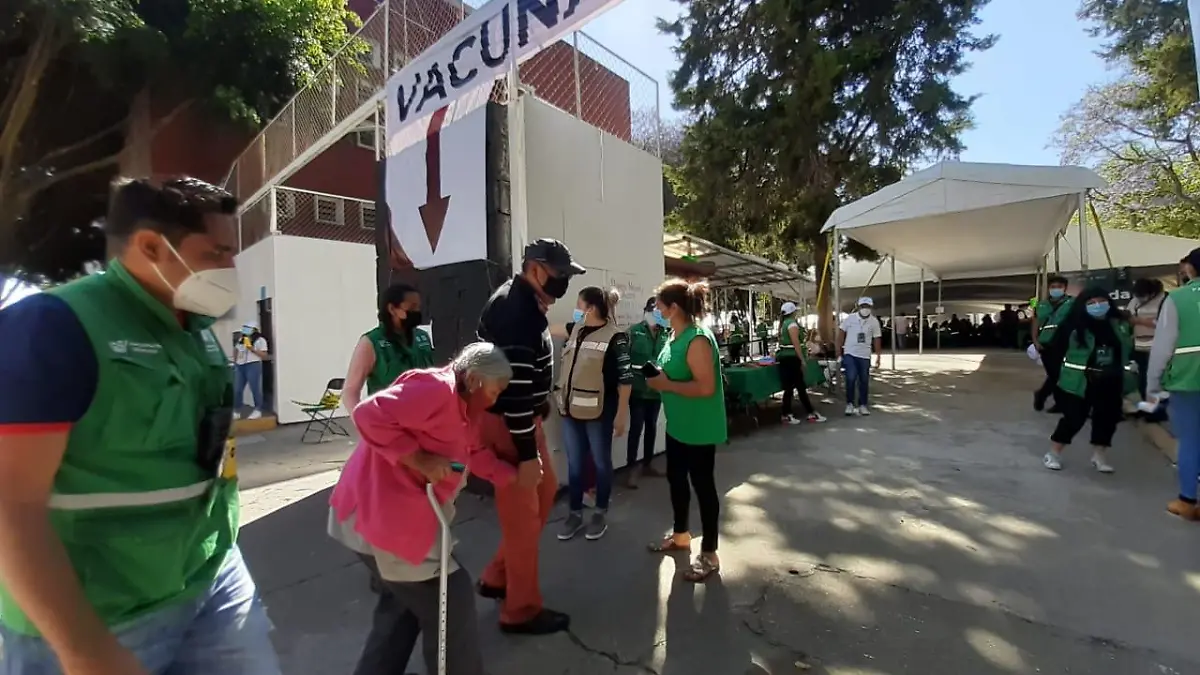 vacunacion adultos mayores cdmx miguel hidalgo