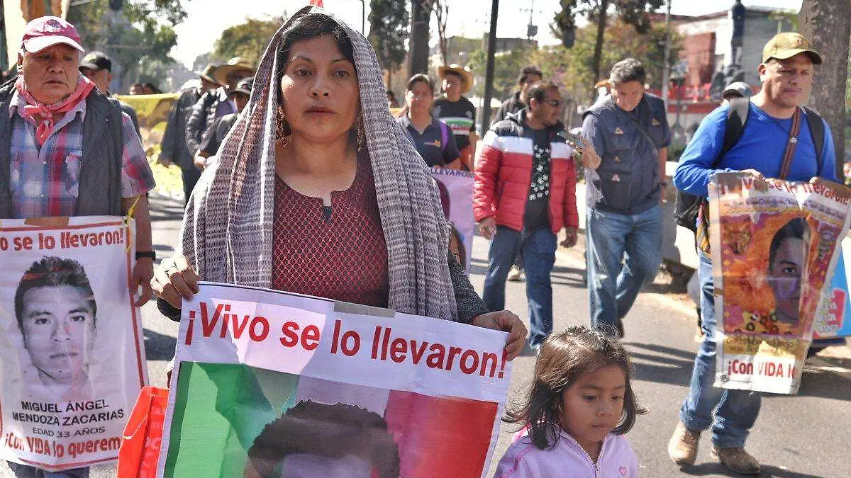 peregrinacion padres estudiantes ayotzinapa diciembre 2019 (1)