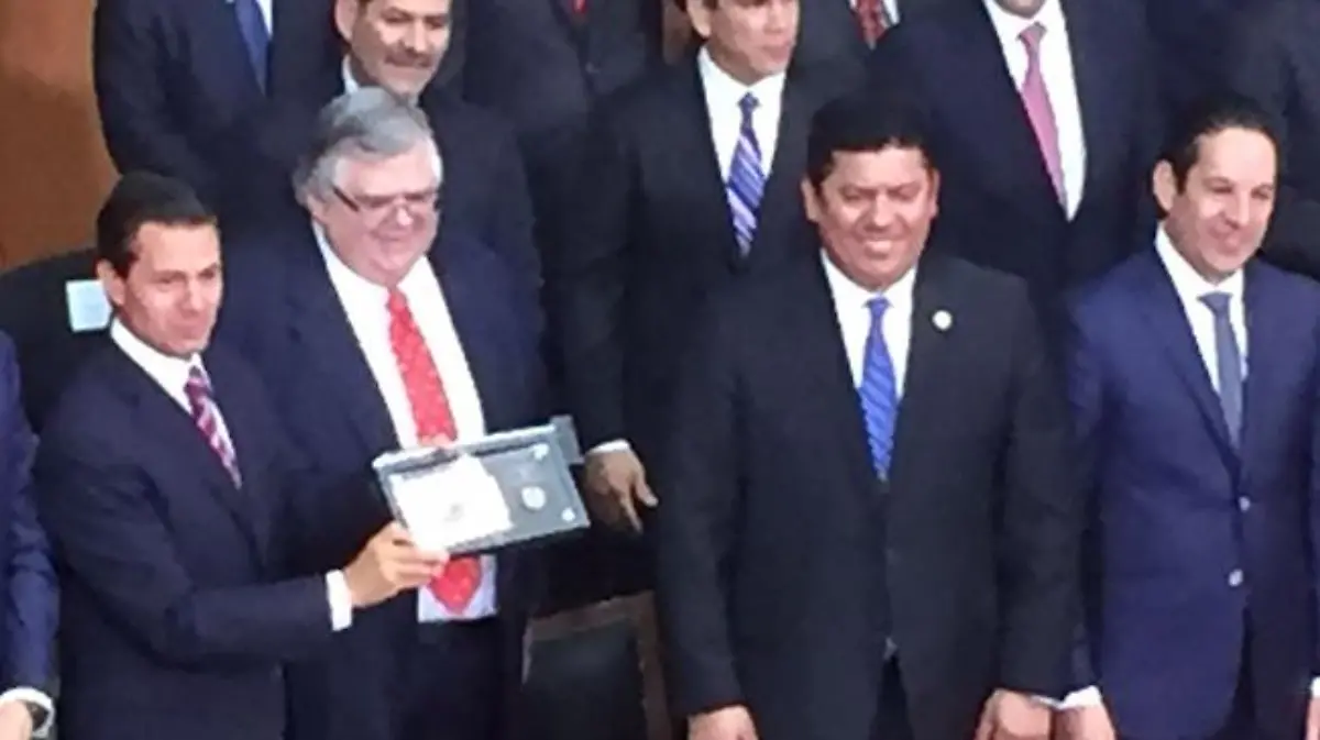 banxico-moneda-constitucion