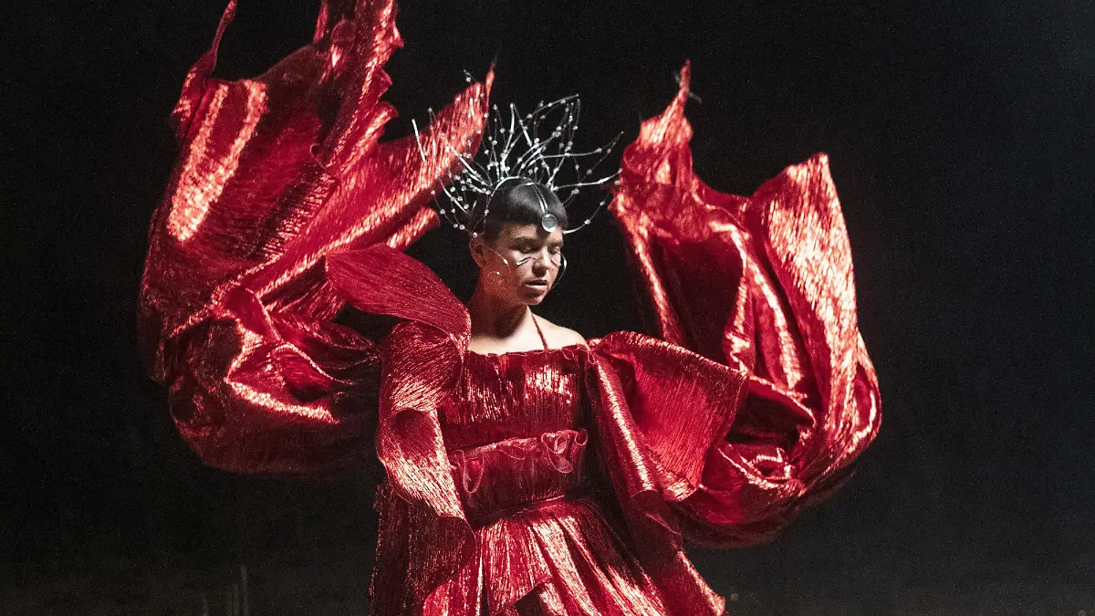 Tierra by Sebastian Machado (1)