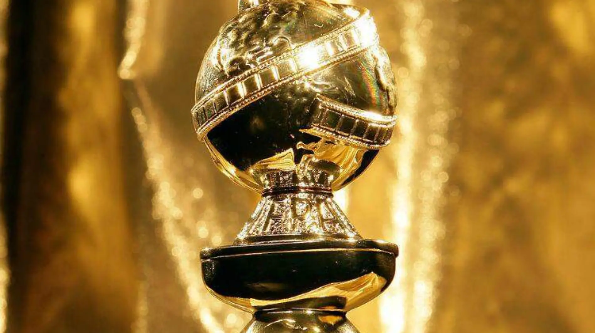 golden_globes_award_statue