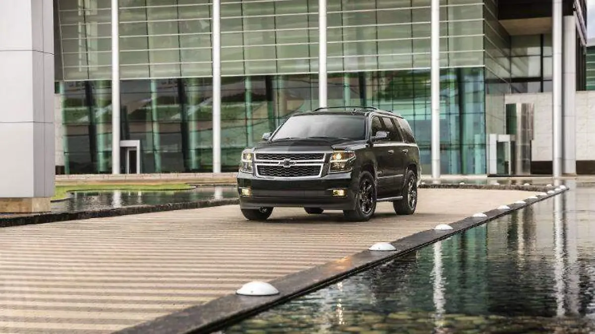 Chevrolet-tahoe-midnight