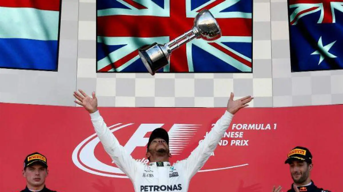 2017-10-08T083634Z_28726351_RC1EAC4AB730_RTRMADP_3_MOTOR-F1-JAPAN