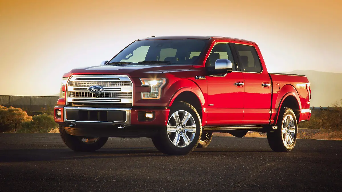 DÉCIMO TERCERA GENERACIÓN