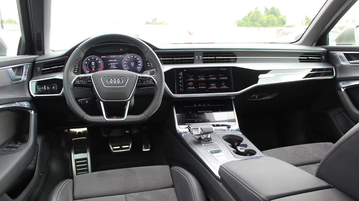 Audi 6 interior